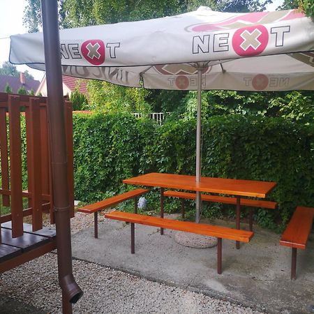 Vadasztanya Apartmanhazak Siófok Zimmer foto