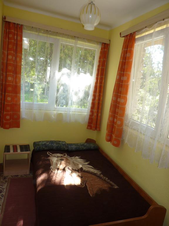 Vadasztanya Apartmanhazak Siófok Zimmer foto