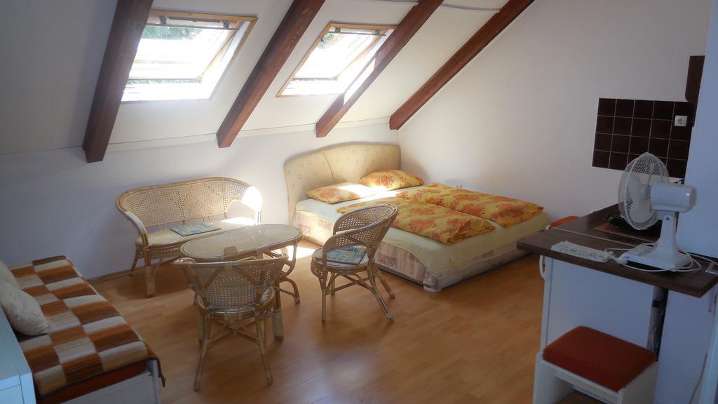 Vadasztanya Apartmanhazak Siófok Exterior foto