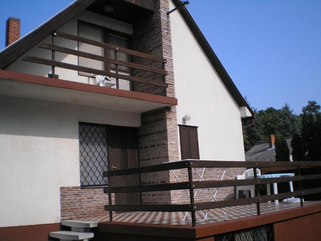 Vadasztanya Apartmanhazak Siófok Zimmer foto