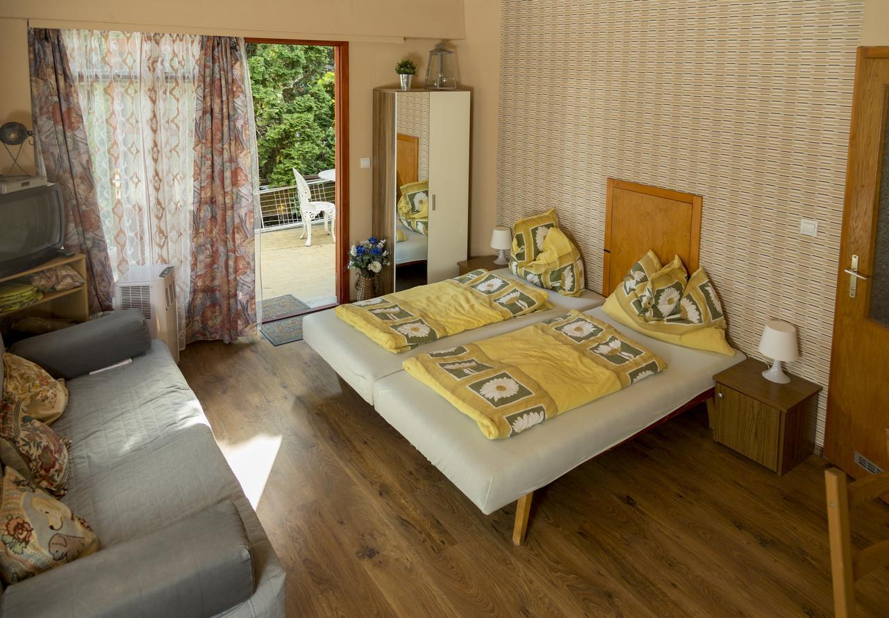 Vadasztanya Apartmanhazak Siófok Exterior foto